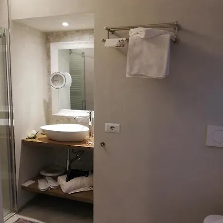 Blue House 公寓 瓦伦纳