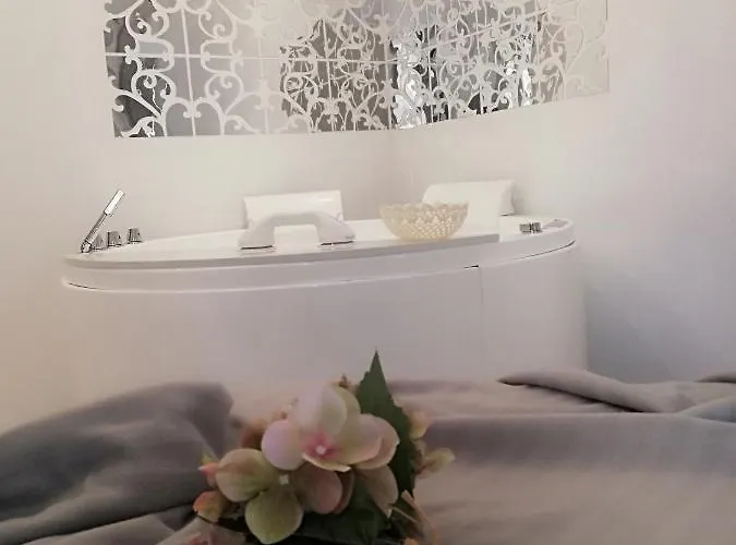 아파트 Blue House