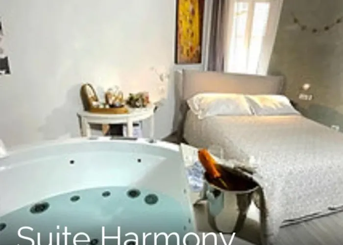 아파트 Blue House *