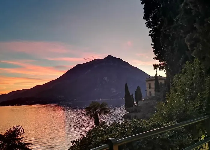 Blue House Appartamento Varenna